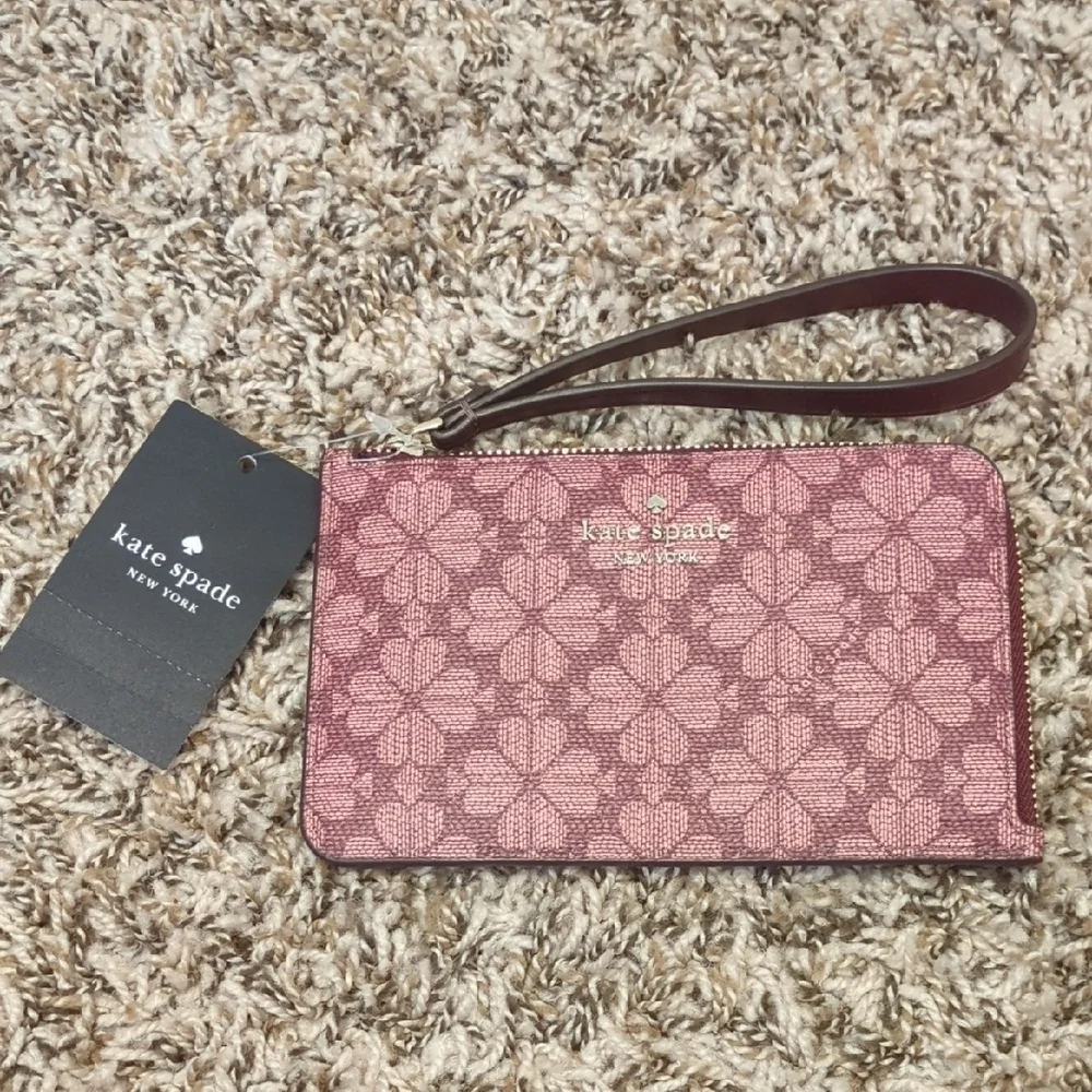 Kate Spade Lucy small floral grenache Spade logo zip wristlet wallet